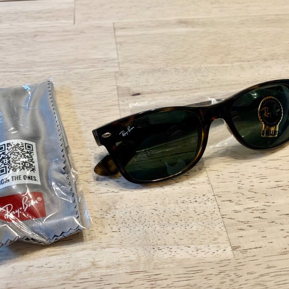 Rayban New Wayfarer Classic - Picture 7 of 10